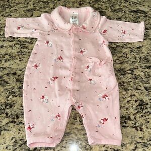 BABY GAP Pink Winter Mouse Patterned Baby Footie Newborn 7-12 lbs